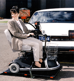 ML-Outside _auto.JPG (46410 bytes)